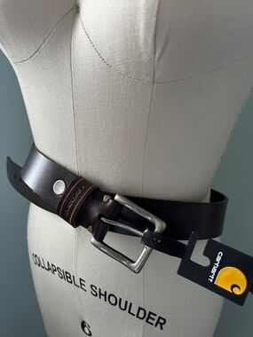 NWT Carhartt Men’s Dark Brown Leather Belt with Silver Buckle